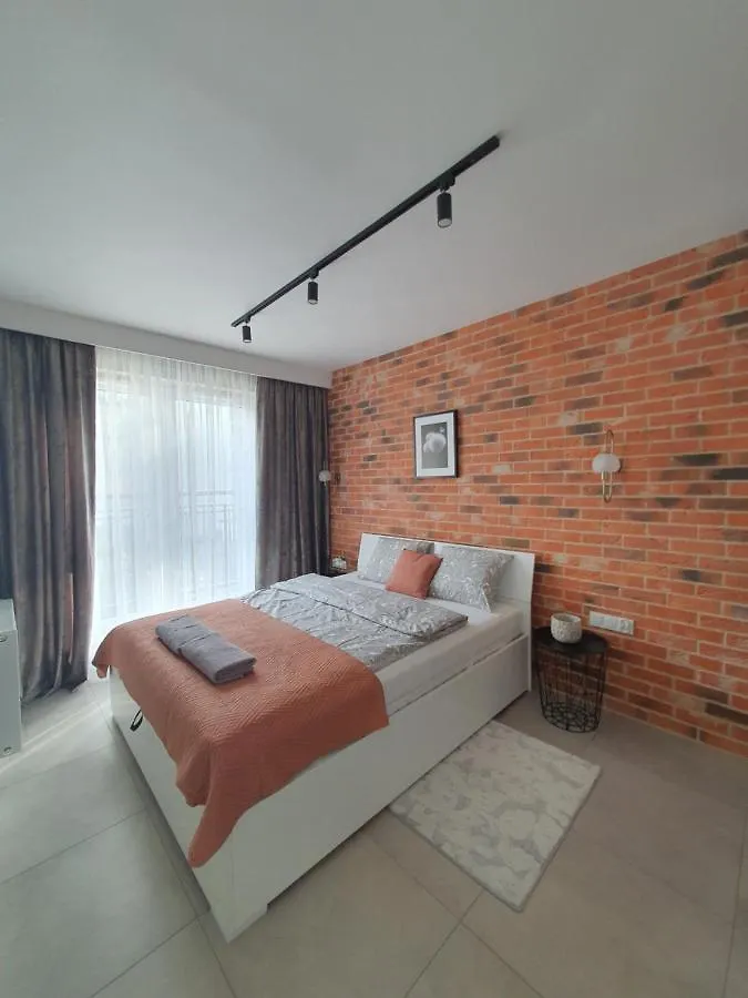 Clima Apartment II Wroclaw 0*,